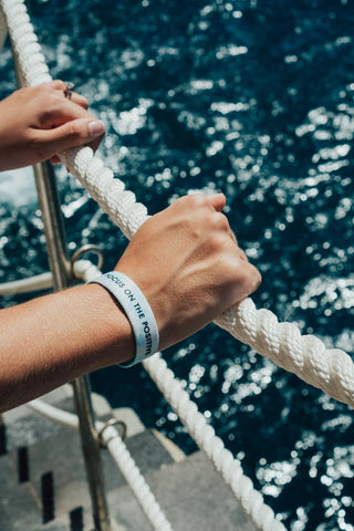 Focus On The Positive Affirmation Bracelet #IA-FOTP