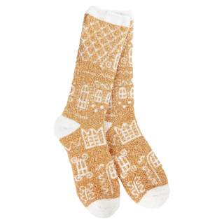 75664 WSCZCRW Cozy Crew Socks Gingerbread Cottage